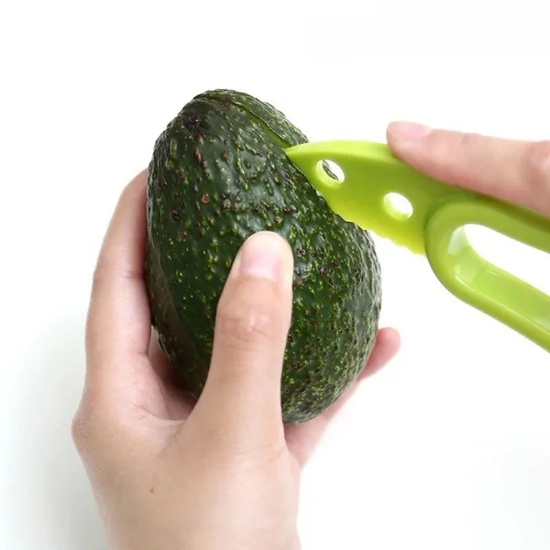 Cortador de Aguacate 3 en 1 — Abre, Deshuesa y Lonchea Seguro