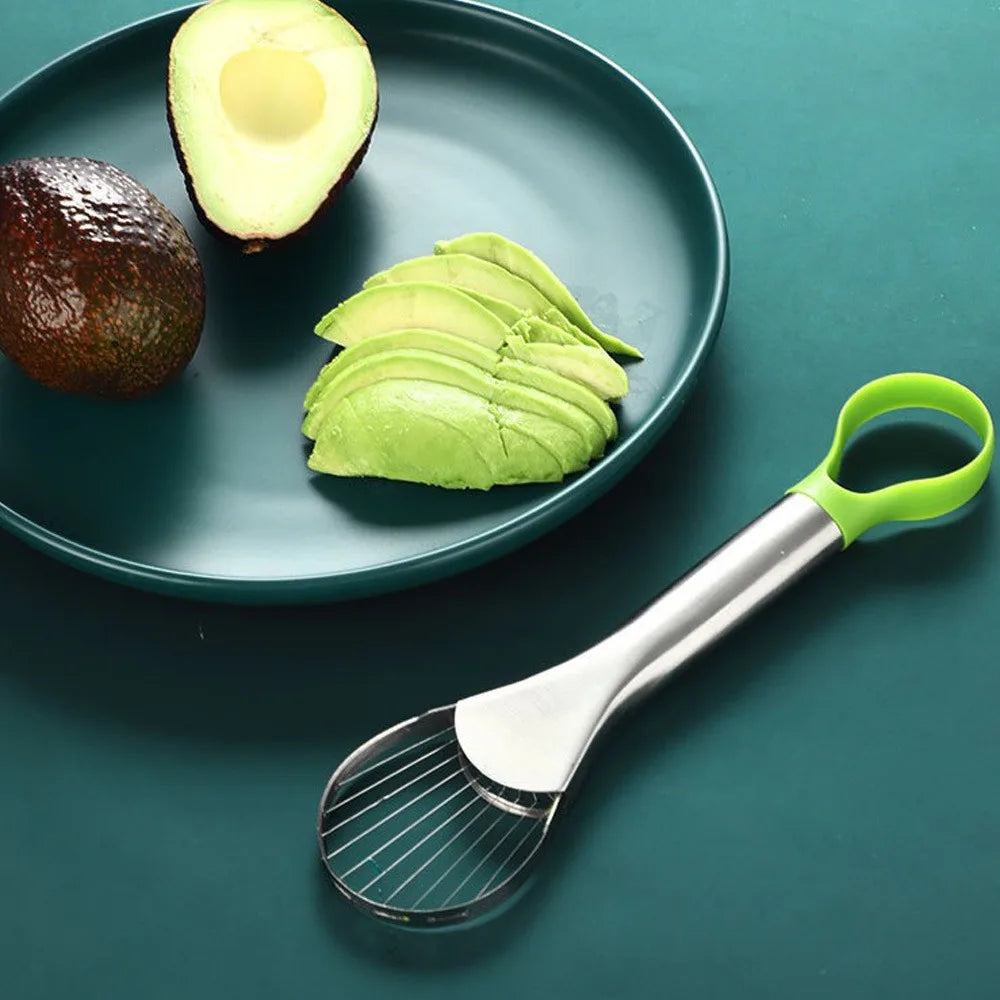 Cuchillo de Aguacate 2 en 1 — Corta y Lonchea en un Gesto