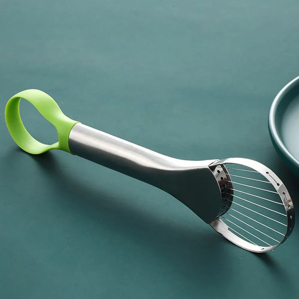 Cuchillo de Aguacate 2 en 1 — Corta y Lonchea en un Gesto
